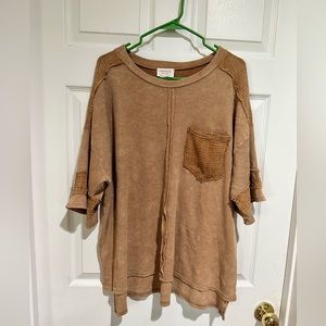 ☀️Muslin top sz M☀️ *SOLD*